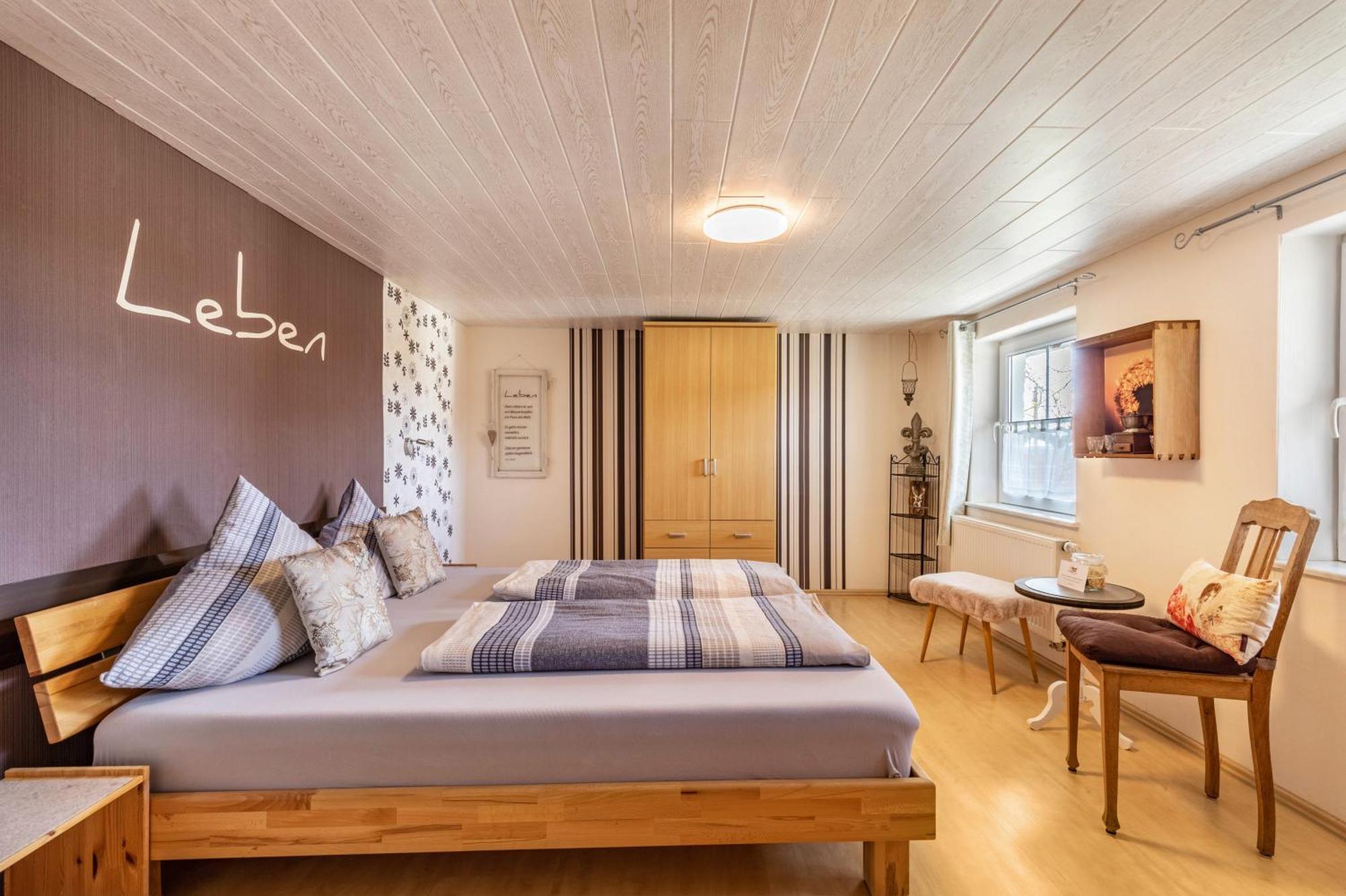 Ferienhaus Em Biehl Frankenhofen エクステリア 写真