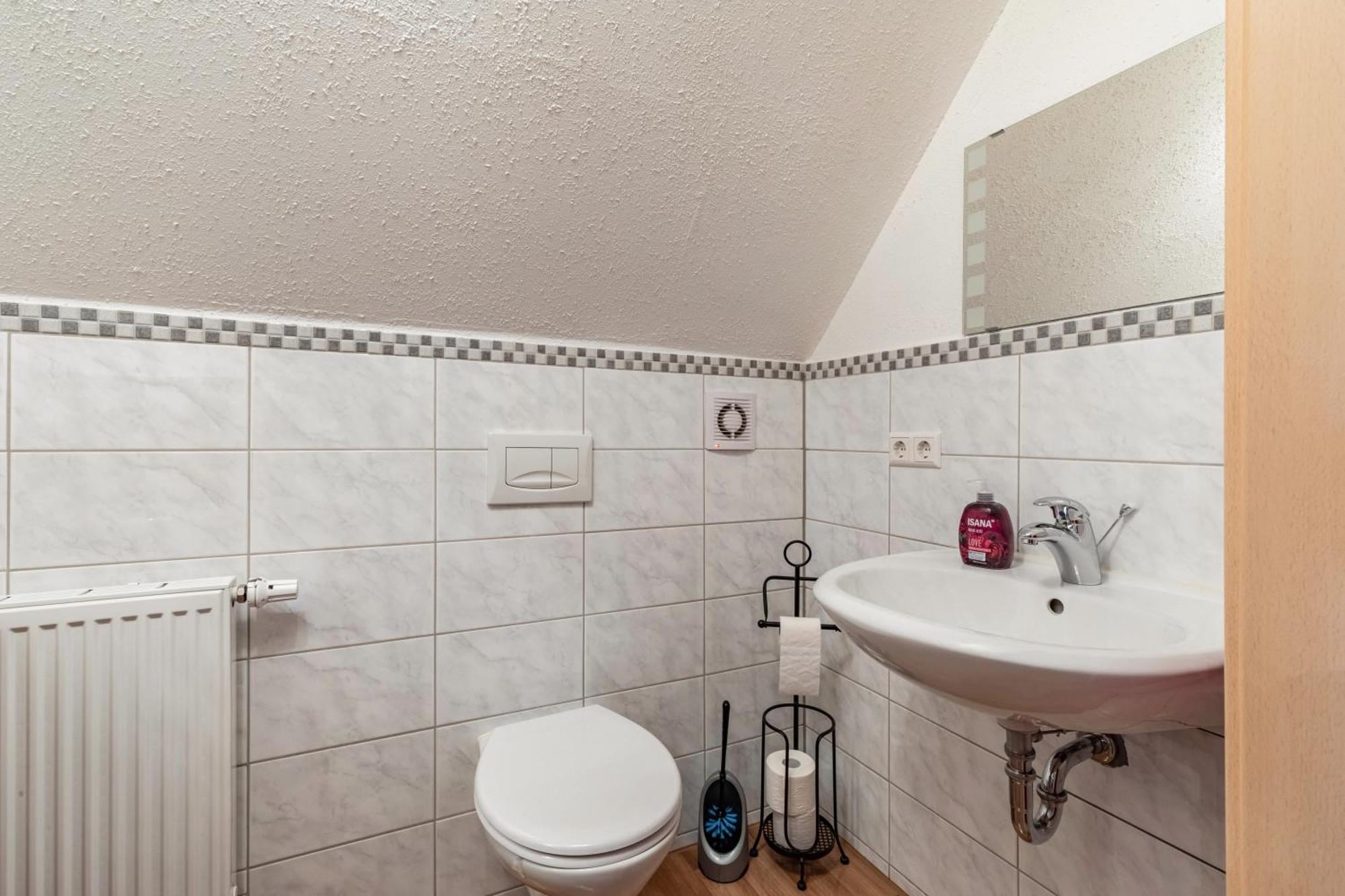 Ferienhaus Em Biehl Frankenhofen エクステリア 写真