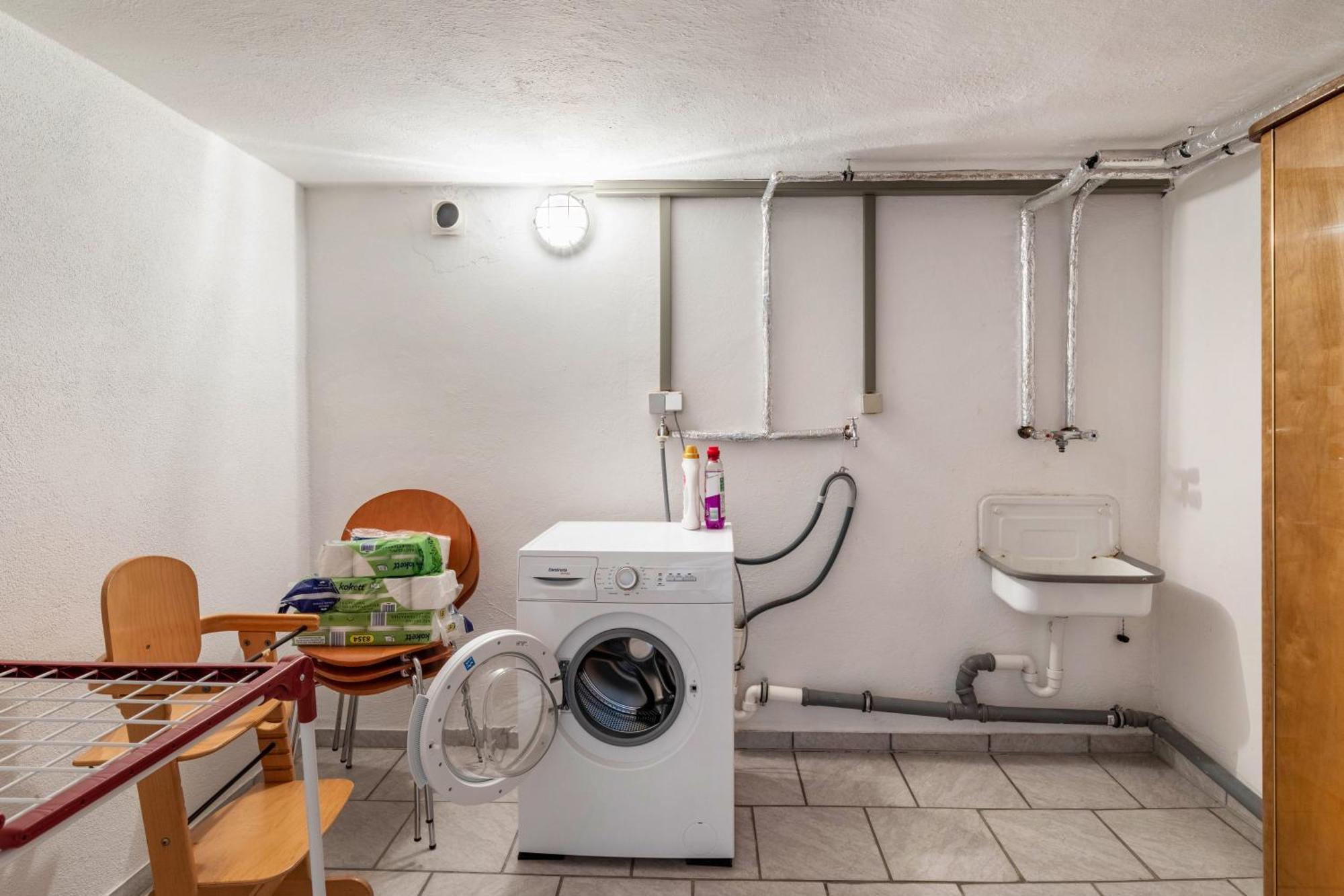 Ferienhaus Em Biehl Frankenhofen エクステリア 写真