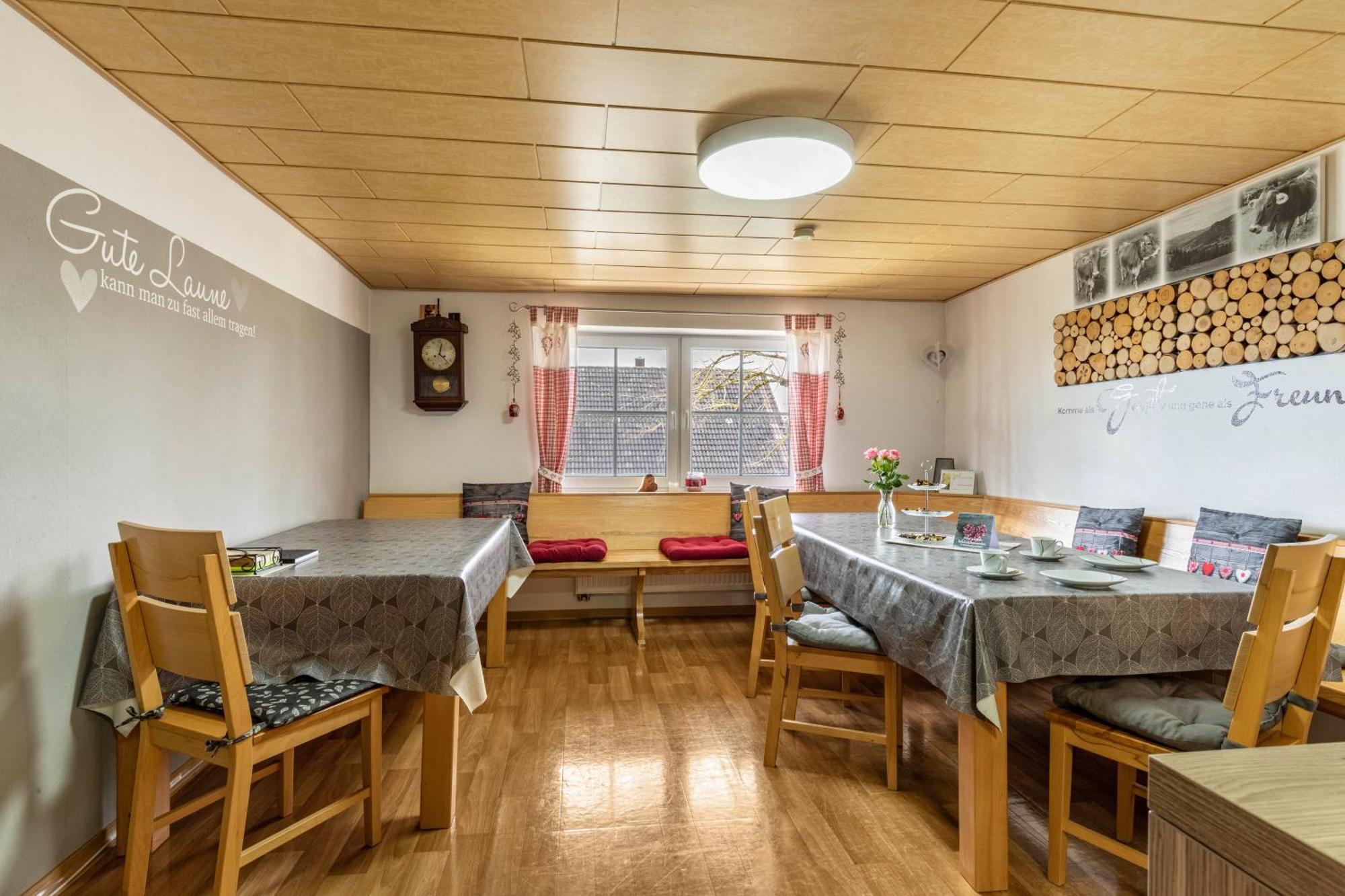 Ferienhaus Em Biehl Frankenhofen エクステリア 写真